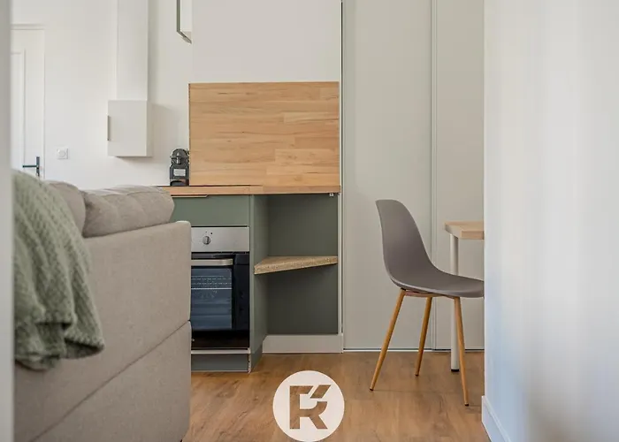 R'apparts T2 Simply Beautiful Apartment